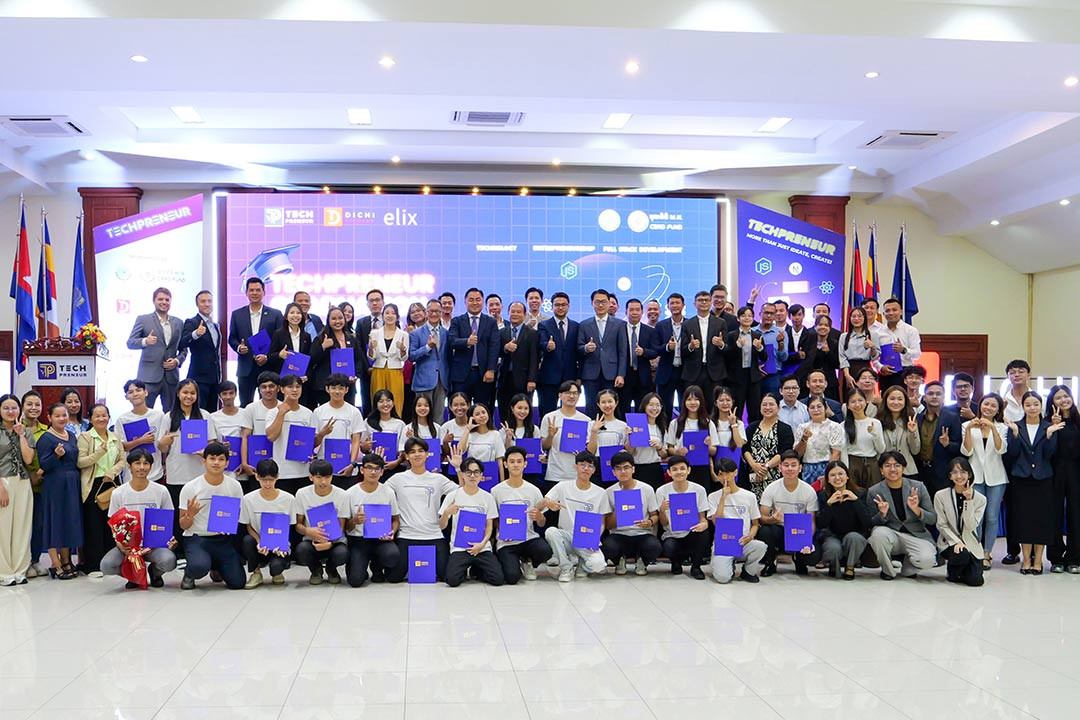 Cambodia's First Techpreneur Bootcamp Graduates 30 Future Tech Leaders, Driving Digital Innovation