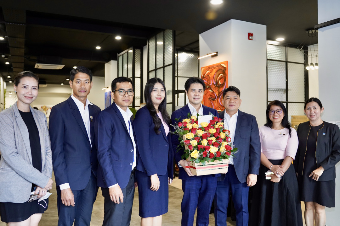 Phillip Bank Hosts Exclusive Art & Culture Evening